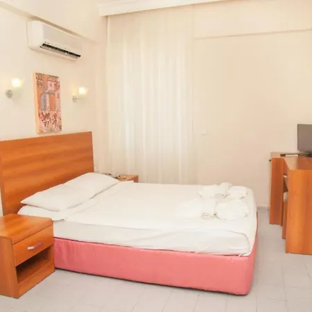 Solis Hotel 4*